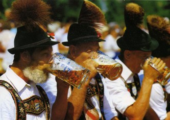 Во Франции признали, что русские пьют меньше европейцев