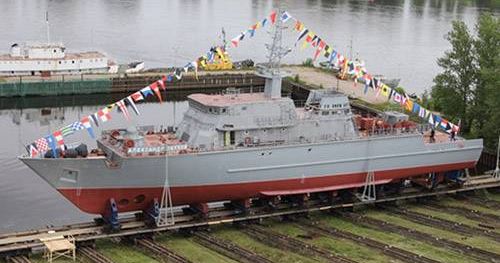 В России готов к спуску на воду стеклопластиковый военный корабль