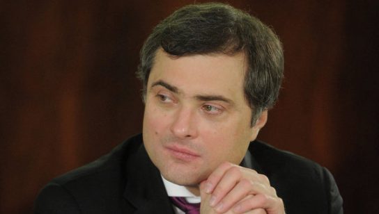 Украина подарила Суркову «козырной туз» в переговорах с Волкером