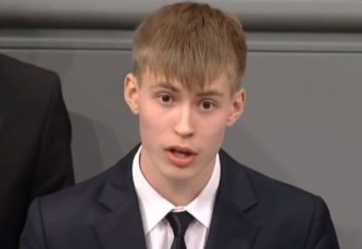 Россия шокирована выступлением уренгойского школьника в Бундестаге
