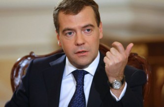 Медведев утвердил перенос выходных дней в 2018 году