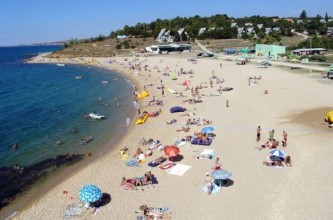 Украинцы недовольны запретом пьянствовать на пляжах Крыма