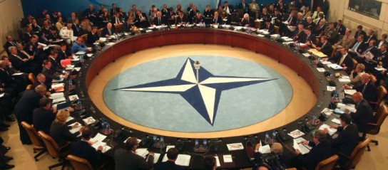 США и Европа решили уничтожить НАТО