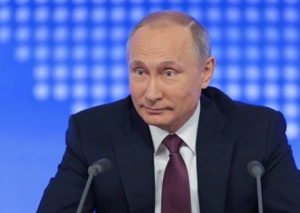 Киев в бешенстве: Путин снова посетил Крым без разрешения