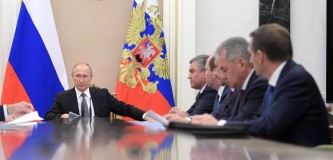 Путин провел рабочее совещание с Совбезом