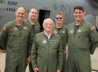 В бой идут одни старики: ВВС США призывают на службу пенсионеров