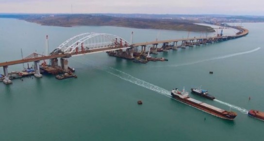 В Госдуме ответили на требование Киева о передаче Крымского моста Украине