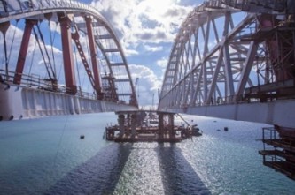 Украина приказала немедленно остановить строительство Керченского моста